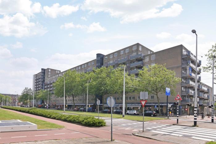 Appartement - Burgemeester van Walsumweg - Rotterdam